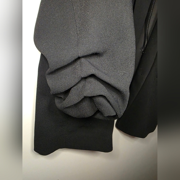 Lauren Conrad Relaxed Black Blazer Good Condition Size XL - Picture 3 of 9